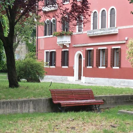Biennale Bed and Breakfast Venetië Buitenkant foto