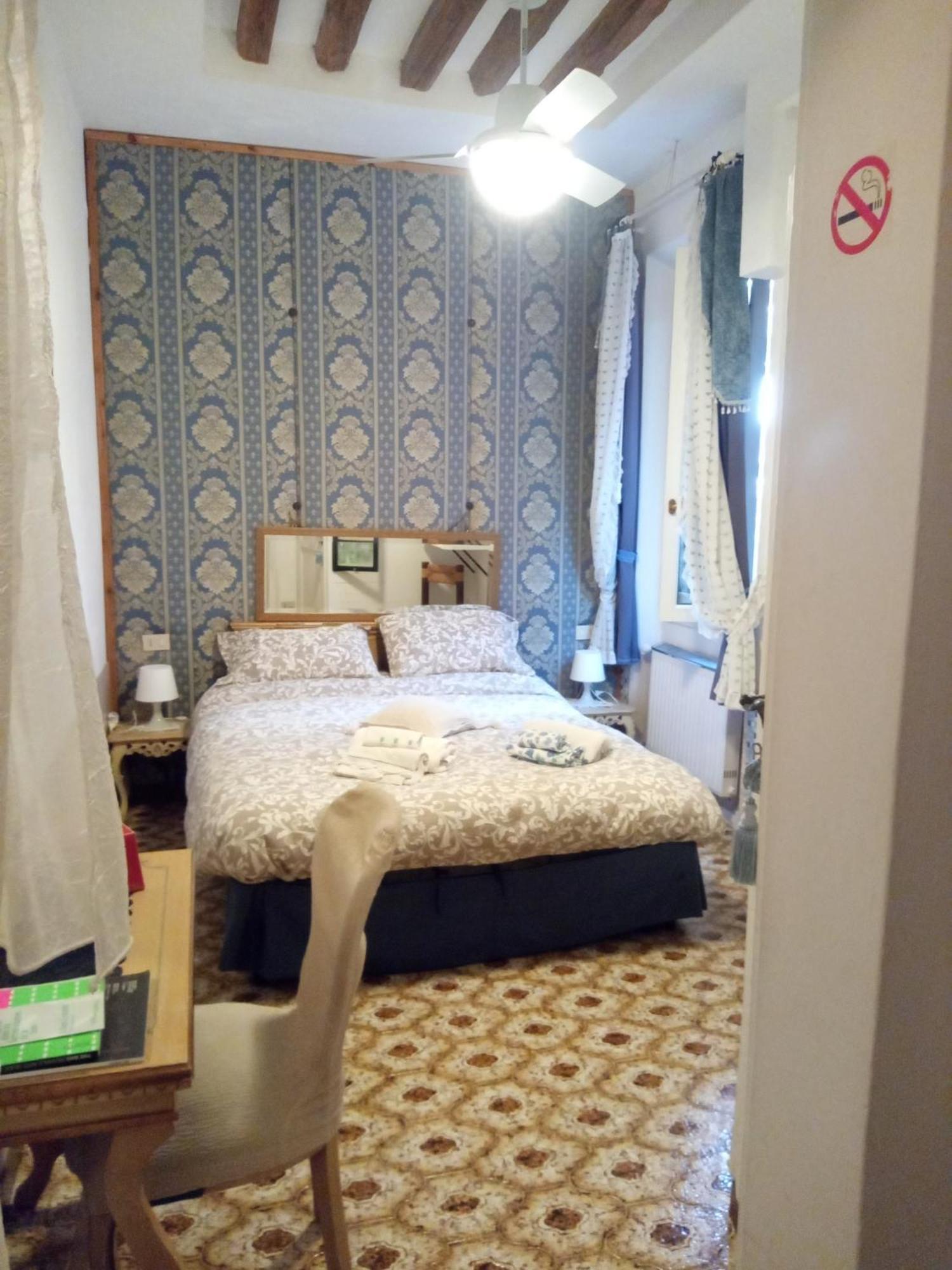 Biennale Bed and Breakfast Venetië Buitenkant foto