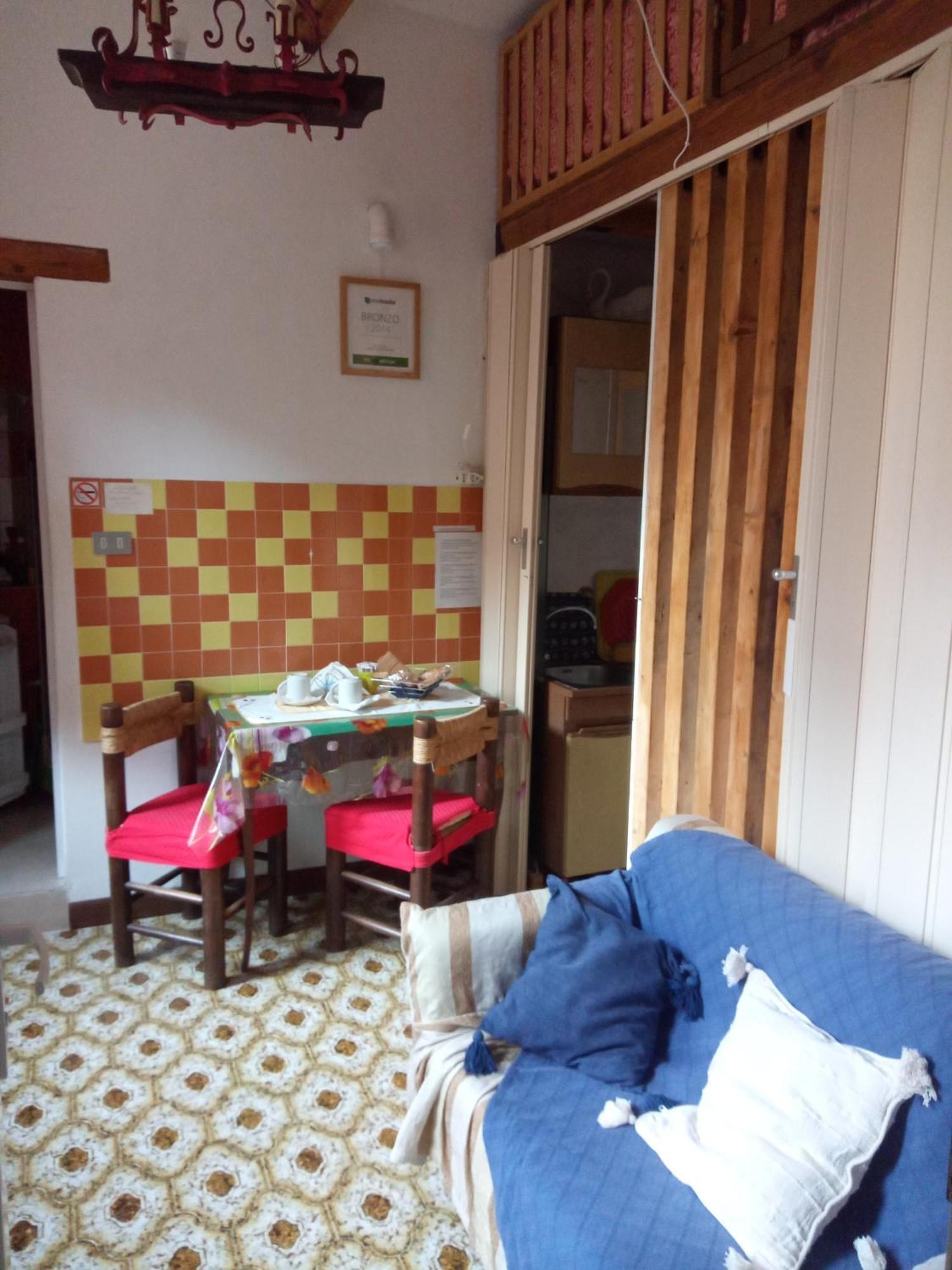 Biennale Bed and Breakfast Venetië Kamer foto